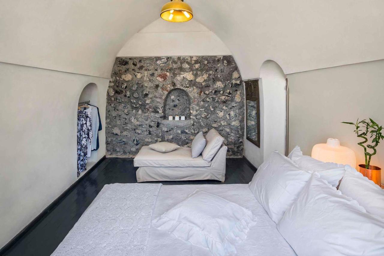 מגלוחורי Sandandstone Villa Santorini מראה חיצוני תמונה