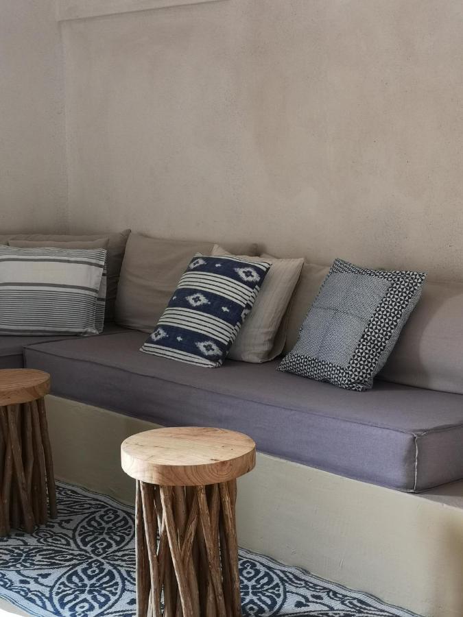 מגלוחורי Sandandstone Villa Santorini מראה חיצוני תמונה